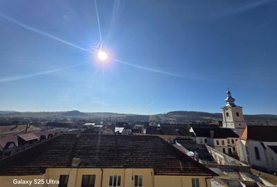 Apartament cu 3 camere în Central - 8