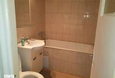 Apartament cu 2 camere semidecomandat în Calea București