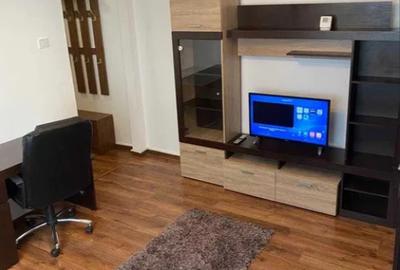 Apartament cu 2 camere semidecomandat, mobilat în Gheorgheni