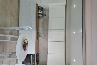 Apartament cu 3 camere decomandat, mobilat în Tomis Plus - 5