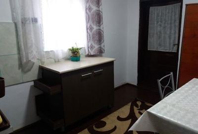 Casă cu 4 camere în Central - 3