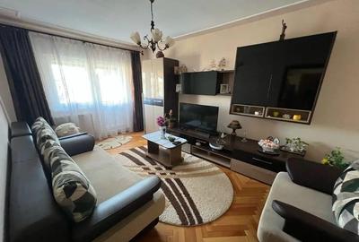 Apartament decomandat cu 3 camere in Terezian - 1