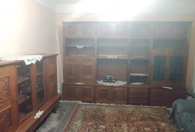 Casă cu 3 camere cu Teren 1440 Mp în Central - 2