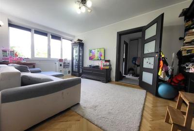 Apartament cu 3 camere semidecomandat, mobilat în Titan - 3