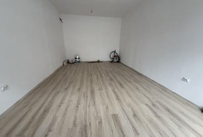 Apartament cu 2 camere decomandat în Exterior Vest - 1