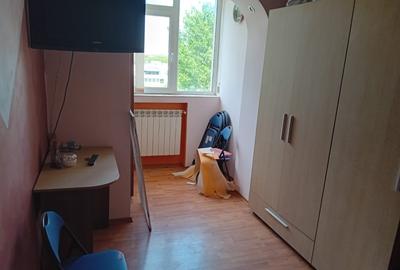 Apartament cu 3 camere, decomandat - 5