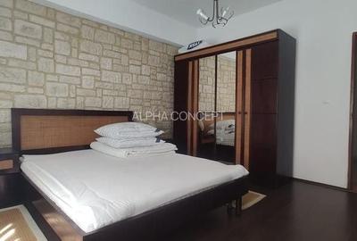 Apartament cu 3 camere, mobilat în Central - 3