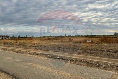 Teren de 9400 mp, în Theodor Pallady - 1