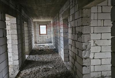 Casă individuală cu 12 camere cu Garaj în Siminicea - 14