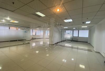 SPATII COMERCIALE /BIROURI//CLINICA// WEST MALL - 4