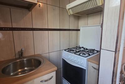 Garsonieră decomandată, mobilată în Dristor - 25