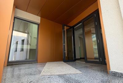 Spațiu comercial, de 40 mp, în P-ța Muncii - 2