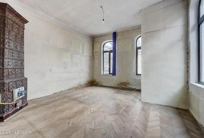 Casă cu 4 camere cu Teren 251 Mp în Parcul Carol - 3