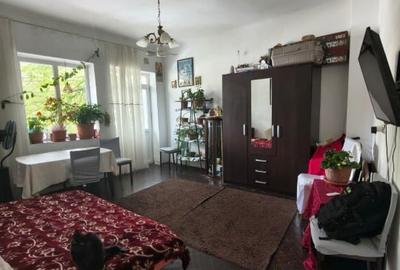 Apartament cu 3 camere decomandat, mobilat în Gară - 1