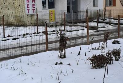 Spațiu comercial, de 25 mp, în Central - 4