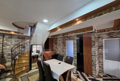 Doua case de vanzare, cu 9 camere, 320 mp, Turda - 8