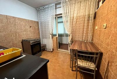 Apartament cu 3 camere decomandat în Cug - 10