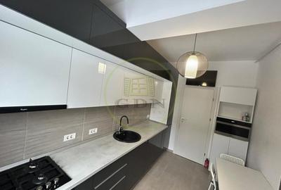 Apartament cu 3 camere decomandat, mobilat în Titan - 9