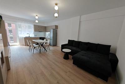 Apartament cu 2 camere decomandat, mobilat în Tractorul - 6