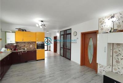 Royal Imobiliare - vanzari vile zona Traian - 11