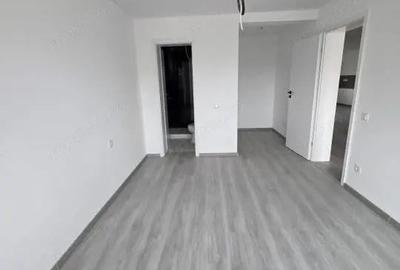 Casă cu 4 camere cu Teren 360 Mp în Nojorid - 9