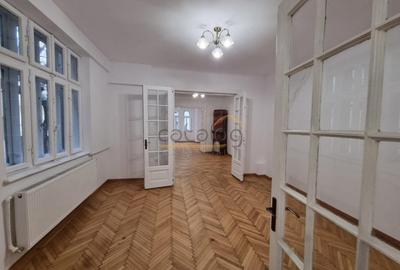 Apartament cu 4 camere de inchiriat in zona Unirii - Coposu - 6
