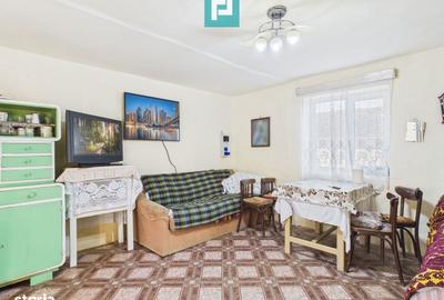 Casă cu 3 camere cu Teren 2800 Mp în Central - 6