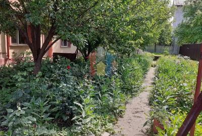 Casă cu 4 camere cu Teren 670 Mp în Chercea