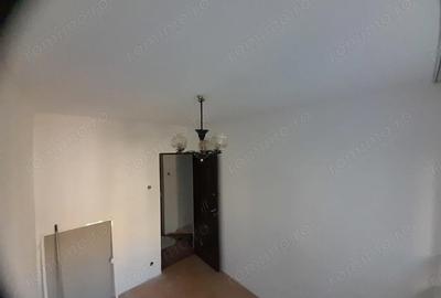 Apartament cu 3 camere semidecomandat în Mircea cel Bătrân - 4
