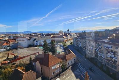 Apartament ultracentral, spatios, cu priveliste panoramica - 8