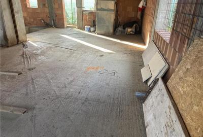 Casa la rosu , zona cartier Laminoru , parter , suprafata co - 3