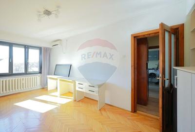 Apartament cu 2 camere de vanzare in zona Ultracentral - 2