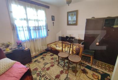 Casă cu 4 camere cu Teren 2500 Mp în Putna - 4