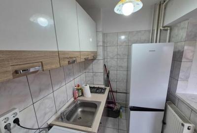 Garsonieră semidecomandată în Răcădău