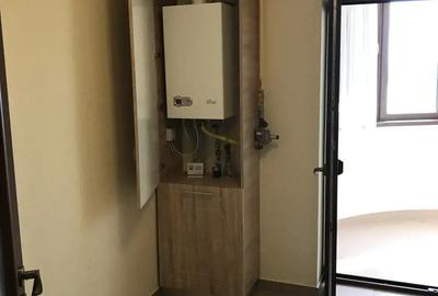 Apartament cu 3 camere decomandat în Faleză - 3