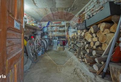 Casă cu 4 camere în Central - 11