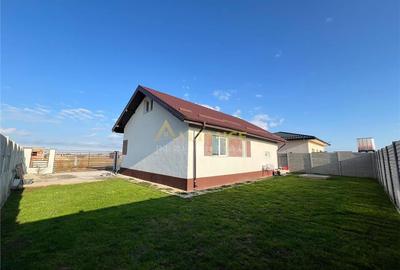 Casă individuală cu 3 camere cu Teren 360 Mp în Berceni - 1