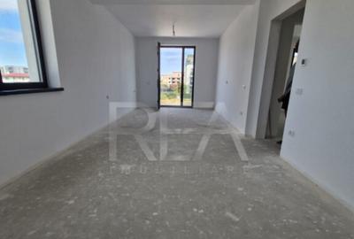 Duplex compus din doua case la 1,3 kilometri de sta?ia de - 9