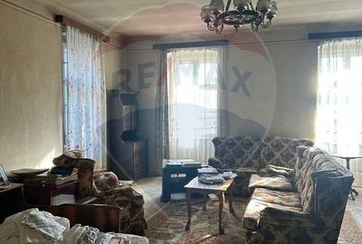 Casă cu 3 camere cu Teren 350 Mp în Schei - 3