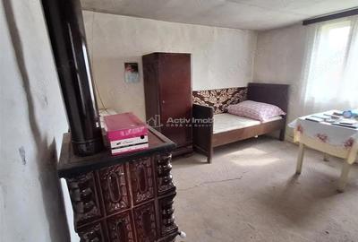 Casă cu Teren 4636 Mp în Central - 5