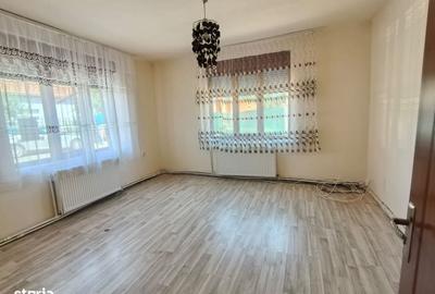 Casă cu 4 camere în Ghiroda - 4