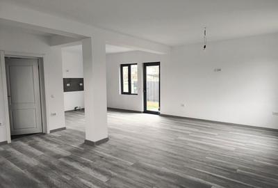 Casă cu 4 camere în Săcueni - 4