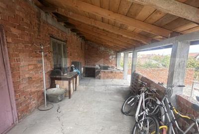 Casa tip P+E, 280 mp utili, zona 14 Mai - 11