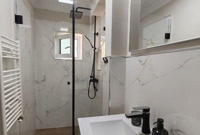 Apartament cu 2 camere decomandat în Noua