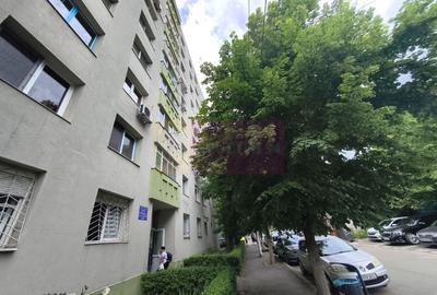 Apartament cu 3 camere decomandat, mobilat în Colentina - 14