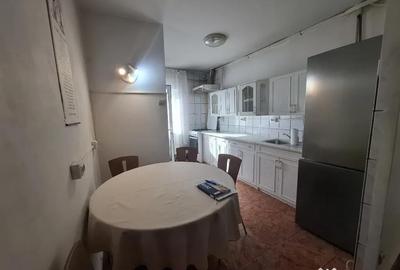 Apartament cu 3 camere decomandat în UTA - 9