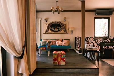 VILA ARCUL DE TRIUMF - 7