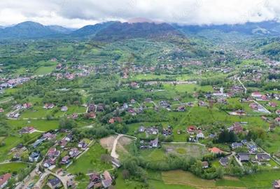 Teren de inchiriat sau parteneriat Predelu?, com. Bran, jud. Bra?ov - 2