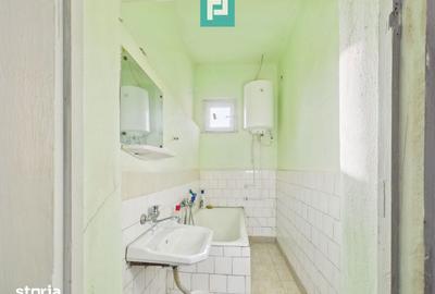 Casă cu 5 camere cu Teren 957 Mp în Central - 7