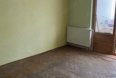 Apartament cu 2 camere decomandat în Câmpulung Moldovenesc - 2